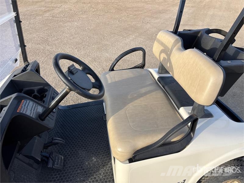 E-Z-GO RXV U-EZGO A24 Golf Cart Golf vozila