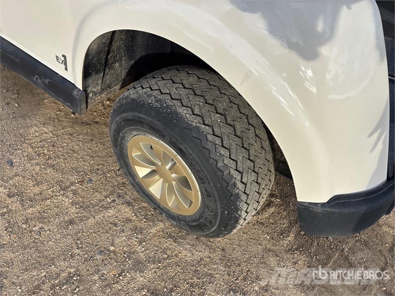 E-Z-GO RXV U-EZGO A24 Golf Cart عربات الجولف