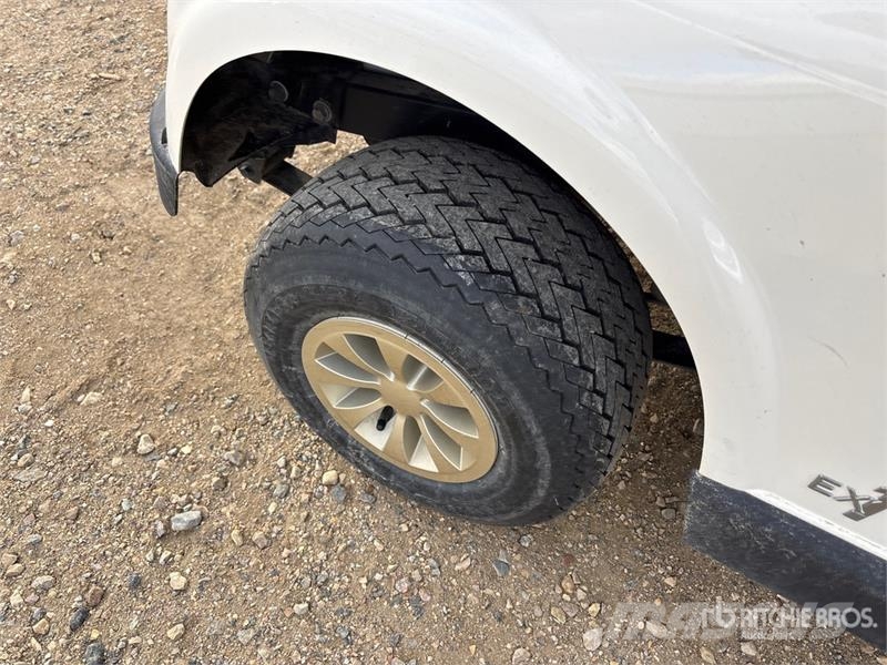 E-Z-GO RXV U-EZGO A24 Golf Cart عربات الجولف