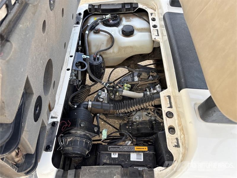 E-Z-GO RXV U-EZGO A24 Golf Cart عربات الجولف