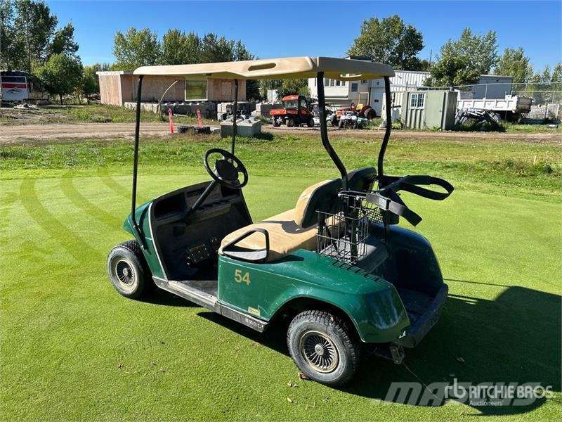 E-Z-GO TXTPDS Golf cart