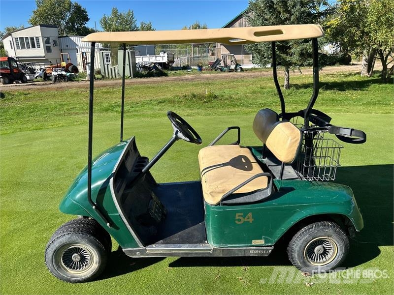 E-Z-GO TXTPDS Golf cart