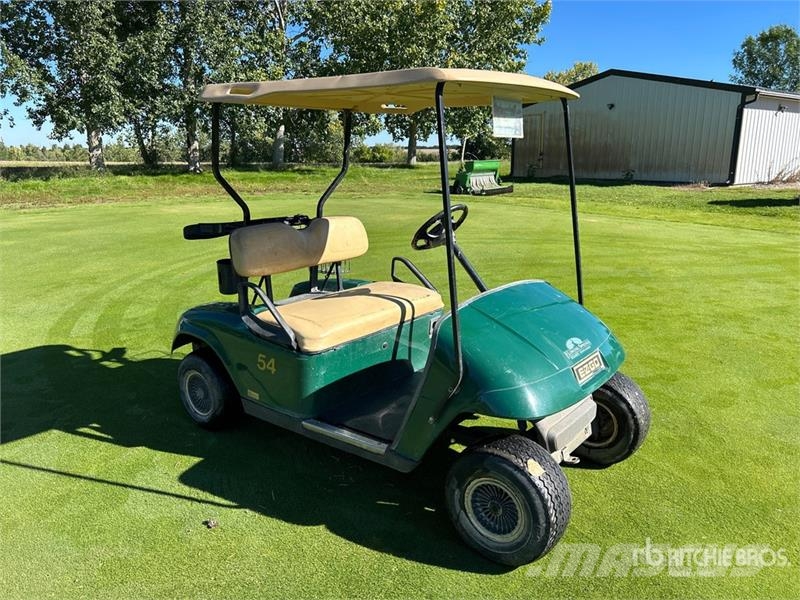 E-Z-GO TXTPDS Golf cart