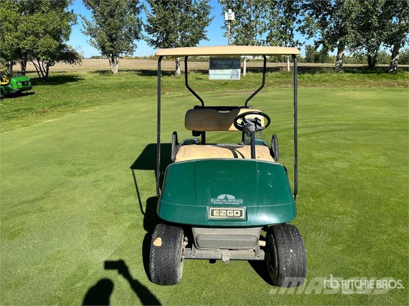 E-Z-GO TXTPDS Golf cart