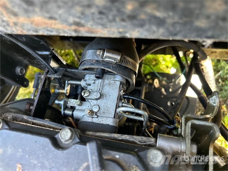 E-Z-GO Workhorse 1200G Golf Cart (Inoperable) Golf cart