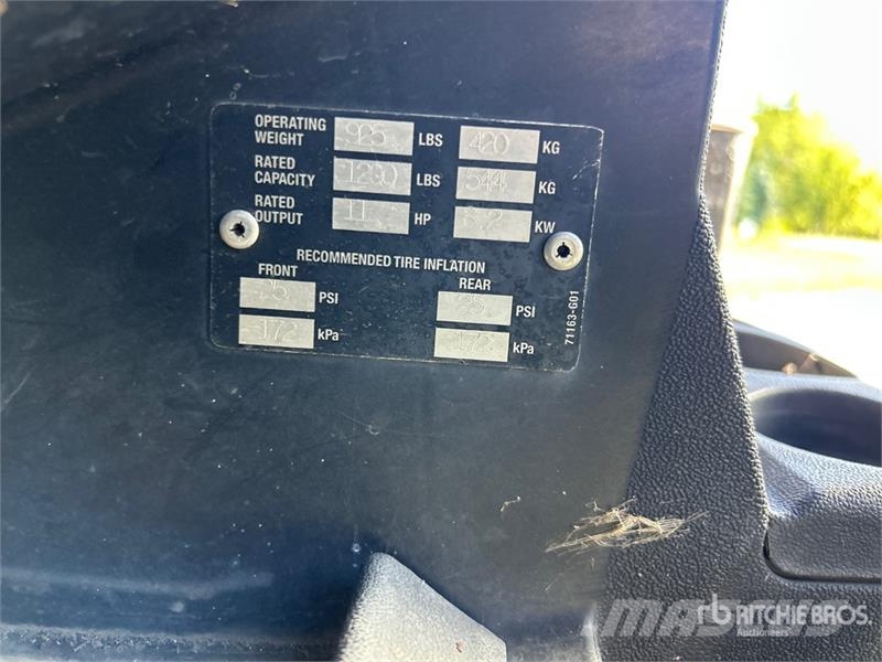 E-Z-GO Workhorse 1200G Golf Cart (Inoperable) Golf cart