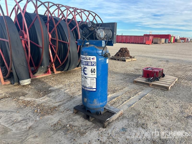 Eagle 12.5 cfm Electric 60 gal Air Compressor Kompressorit