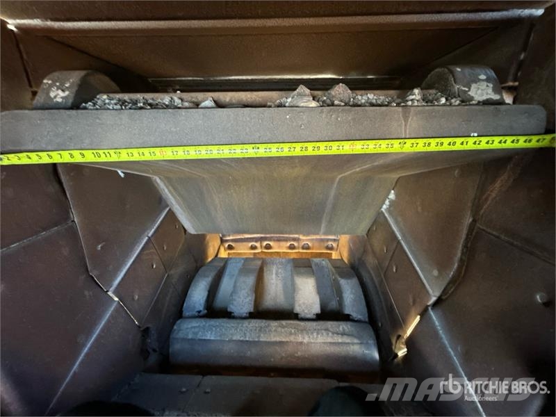 Eagle 1200-25CC Impact Crusher Varikliai ir pavaros