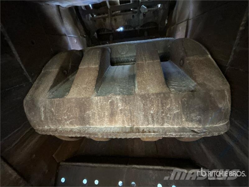 Eagle 1200-25CC Impact Crusher Varikliai ir pavaros
