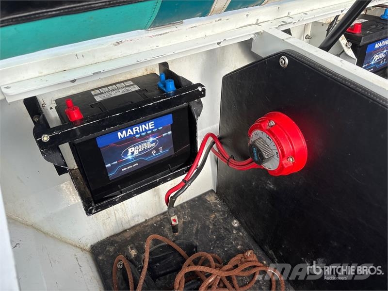Eagle 22 ft Jet Boat Werkboten en pontons