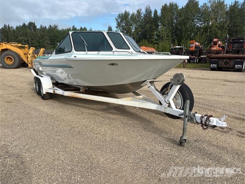 Eagle 22 ft Jet Boat Werkboten en pontons