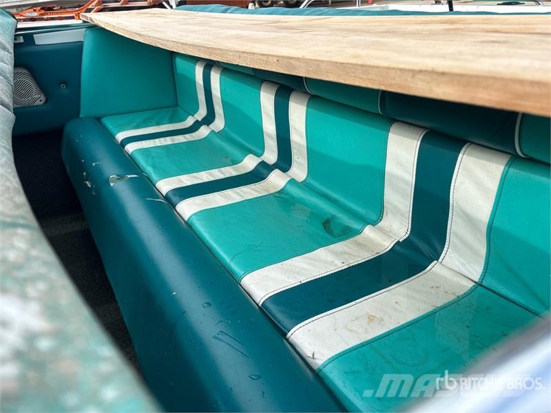 Eagle 22 ft Jet Boat Werkboten en pontons