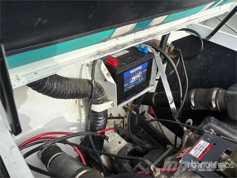 Eagle 22 ft Jet Boat Werkboten en pontons