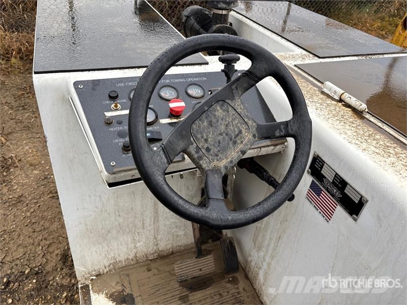 Eagle 4x4 Luggage Tug 其他農業機械