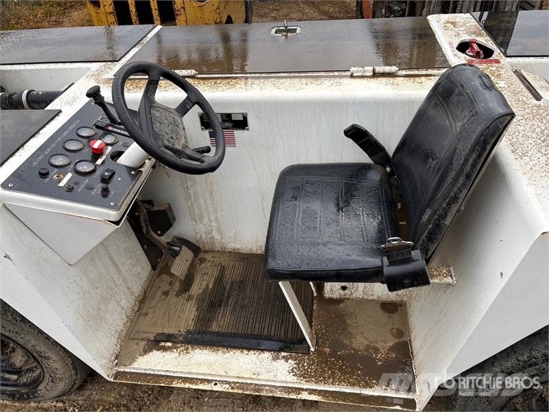 Eagle 4x4 Luggage Tug 其他農業機械