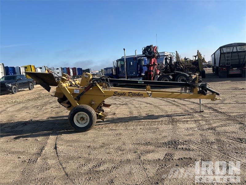 Eagle Ditcher 4A 63 in Pintle Ditcher ماكينات وملحقات زراعة أخرى