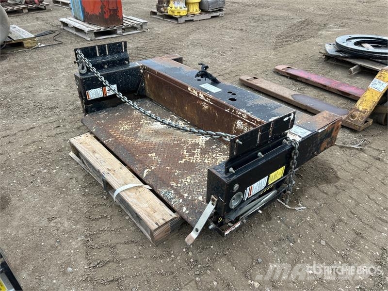 Eagle EDL 60 52 in x 30 in Lift Gate Transport - Anderen