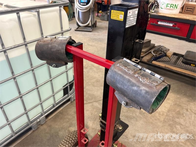Eastwood Products High Clearance Sprayer Jack ماكينات زراعية - غير ذلك