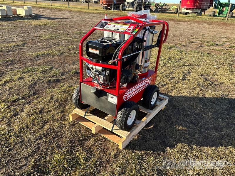 Easy-Kleen Magnum Gold Pressure Washer (Unused) معدات الغسل بالضغط الخفيف