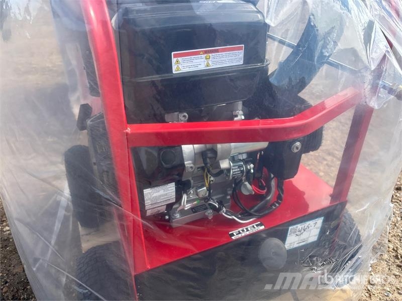Easy-Kleen Magnum Gold Pressure Washer (Unused) Máquinas ligeiras de lavagem a pressão