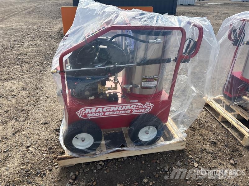Easy-Kleen Magnum Gold Pressure Washer (Unused) Máquinas ligeiras de lavagem a pressão