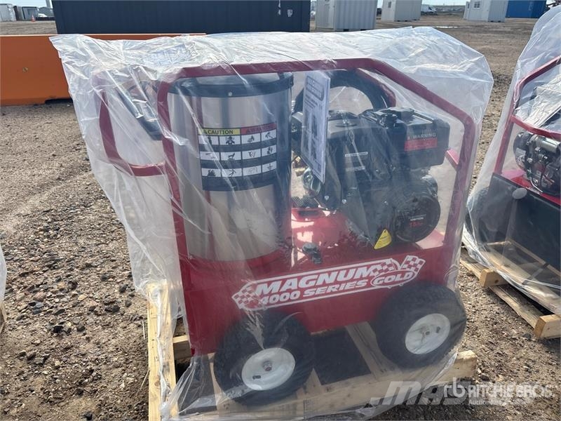 Easy-Kleen Magnum Gold Pressure Washer (Unused) Máquinas ligeiras de lavagem a pressão
