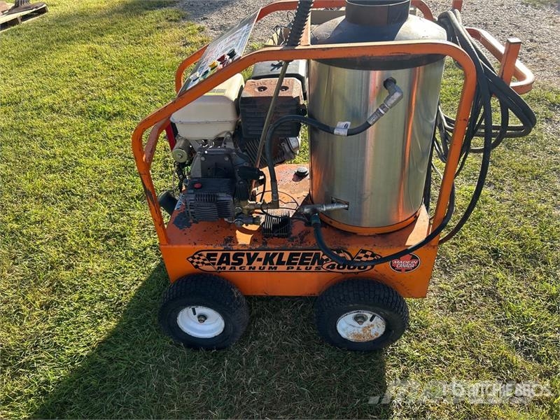 Easy-Kleen Magnum Plus4000 Pressure Washer معدات الغسل بالضغط الخفيف