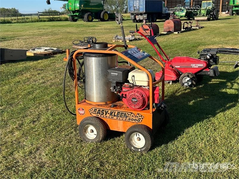 Easy-Kleen Magnum Plus4000 Pressure Washer معدات الغسل بالضغط الخفيف