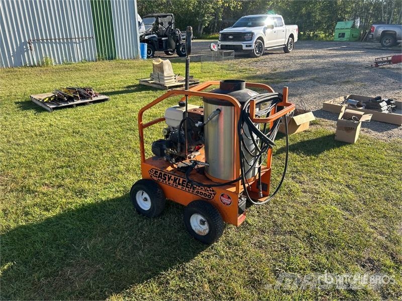Easy-Kleen Magnum Plus4000 Pressure Washer معدات الغسل بالضغط الخفيف