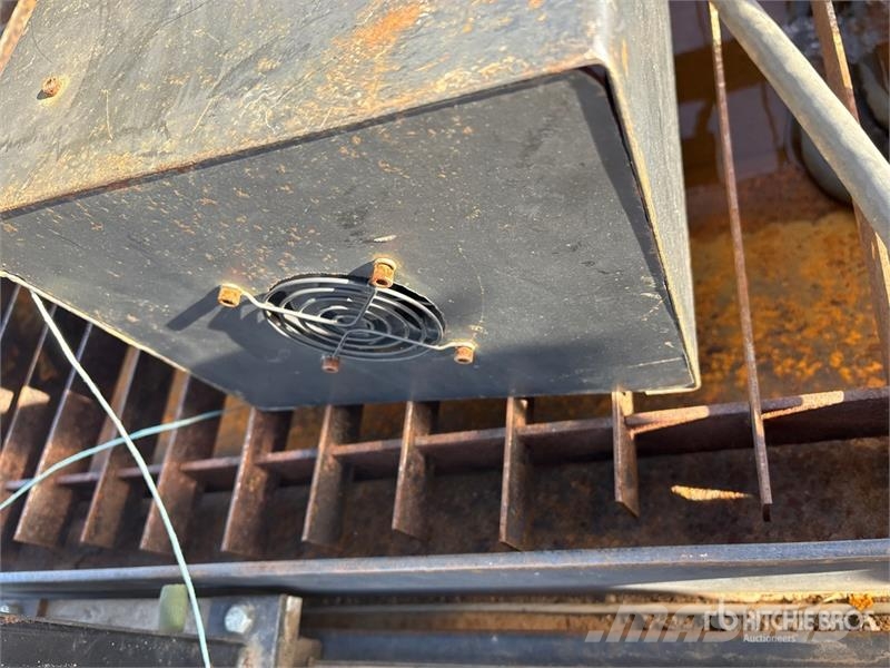  Easy Loader EZ 4 ft x 16 ft Plasma Cutting Table مكونات أخرى