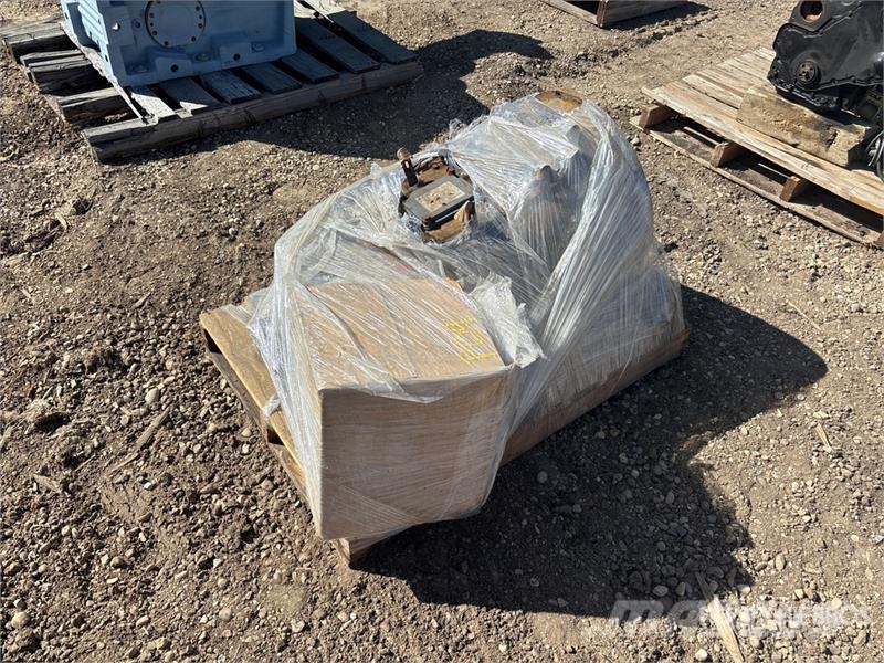 Eaton Fuller 18 Speed Transmission Коробки передач