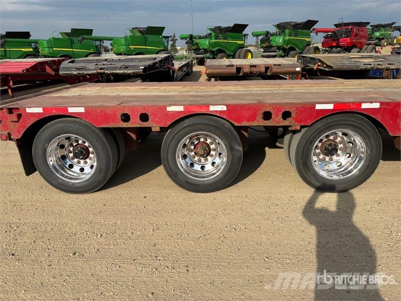 Edmonton Trailer 53 ft Tri/A Folding Neck Trailer Pranchas / Carrega-tudo