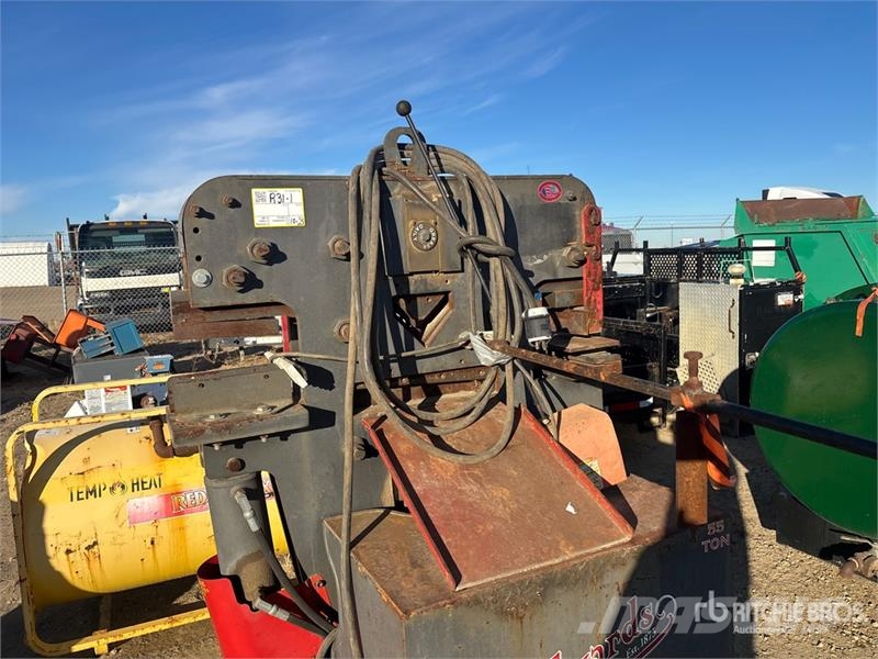 Edwards 55 ton Iron Worker Construction - Autres