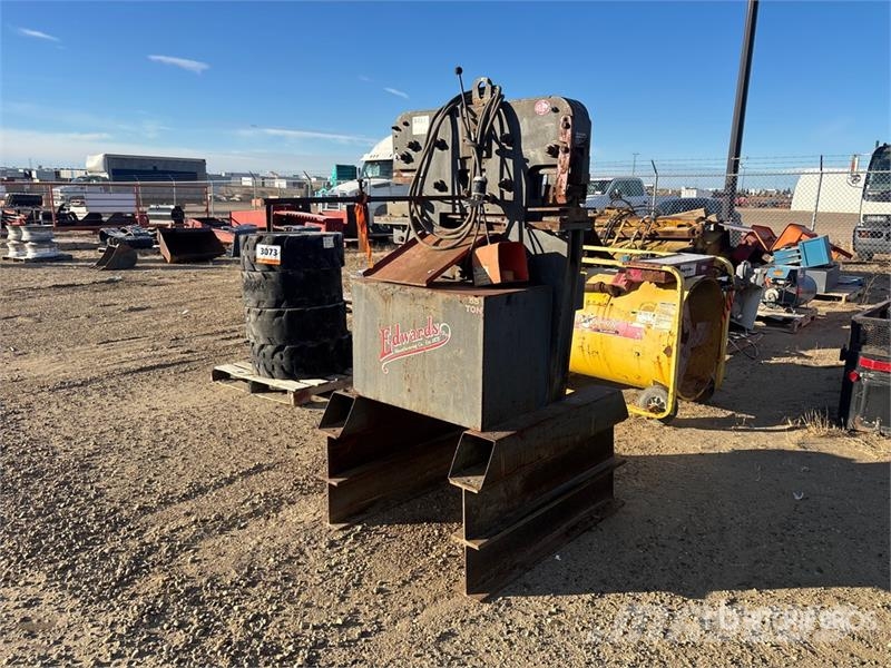 Edwards 55 ton Iron Worker Construction - Autres