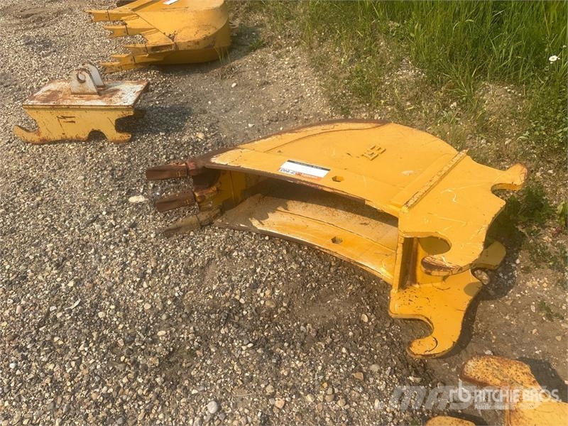  EFI 12 in Q/C Digging Backhoe Rear Bucket Godet