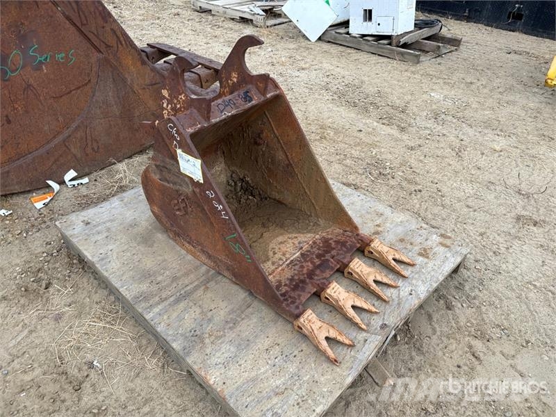  EFI 16 in Q/C Digging Excavator Bucket - Fits 5 To دلاء
