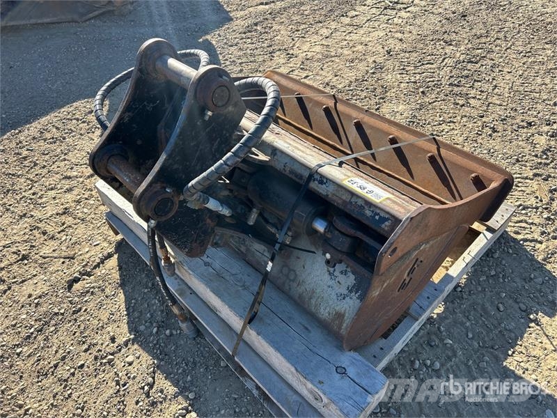  EFI 42 in Tilting Excavator Bucket Buckets