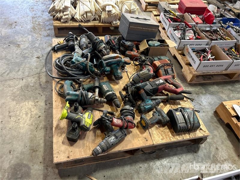 Electric Drills, Mitre Saw, Sander, Angle Grinder Drugi deli