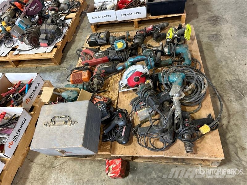 Electric Drills, Mitre Saw, Sander, Angle Grinder Drugi deli