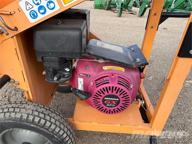 Eliet Major Wood Chipper ماكينات تقطيع أخشاب الحراجة