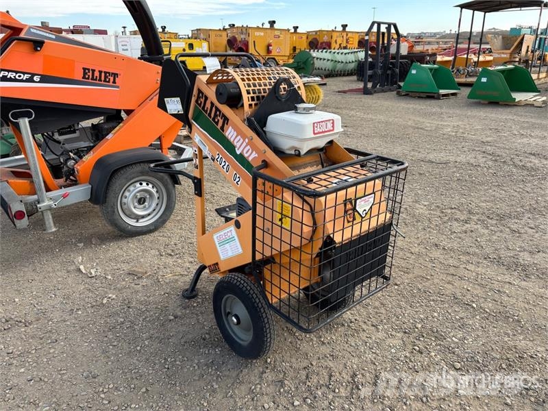 Eliet Major Wood Chipper ماكينات تقطيع أخشاب الحراجة