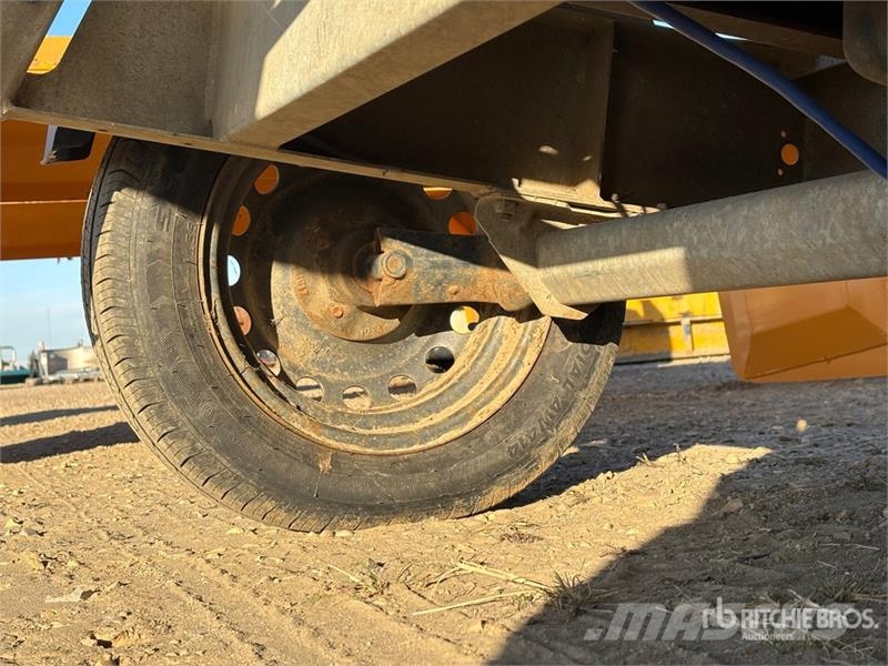 Eliet Mega Prof Tow-Behind Wood Chipper Trituradoras de madera