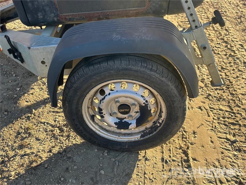 Eliet Mega Prof Tow-Behind Wood Chipper Trituradoras de madera