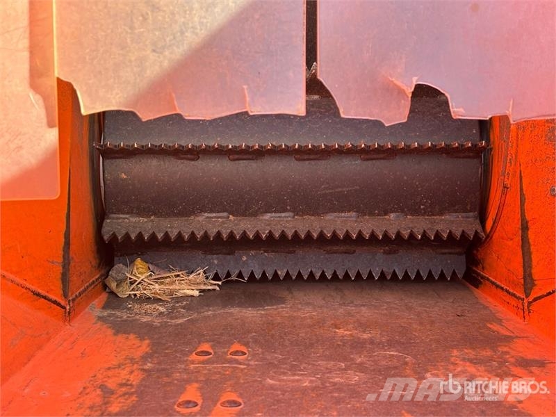 Eliet Mega Prof Tow-Behind Wood Chipper Trituradoras de madera