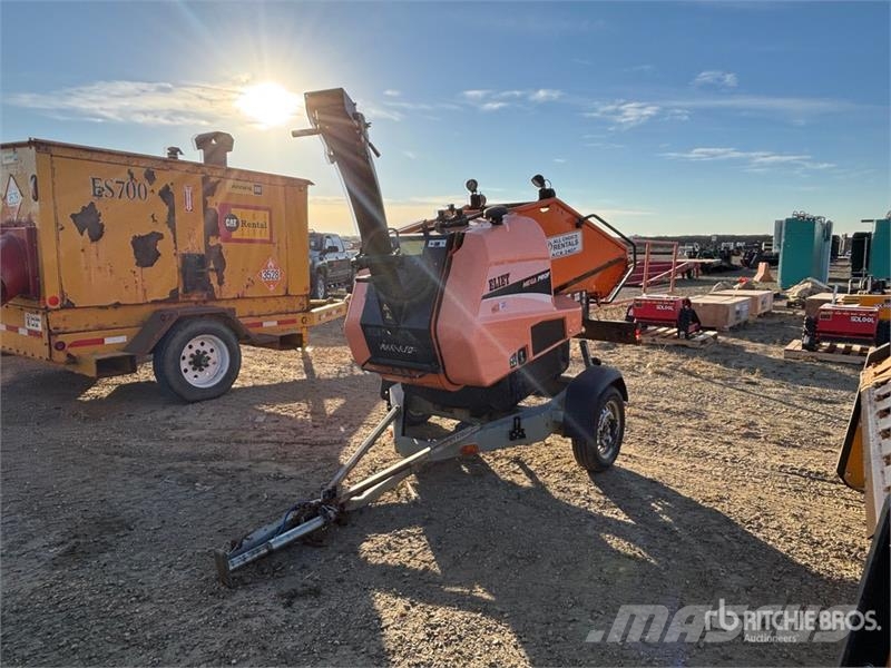 Eliet Mega Prof Tow-Behind Wood Chipper Trituradoras de madera