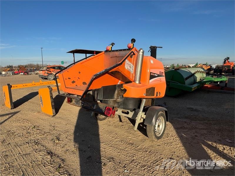 Eliet Mega Prof Tow-Behind Wood Chipper Trituradoras de madera