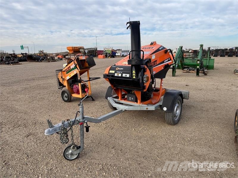 Eliet Prof 6 Tow-Behind Wood Chipper ماكينات تقطيع أخشاب الحراجة