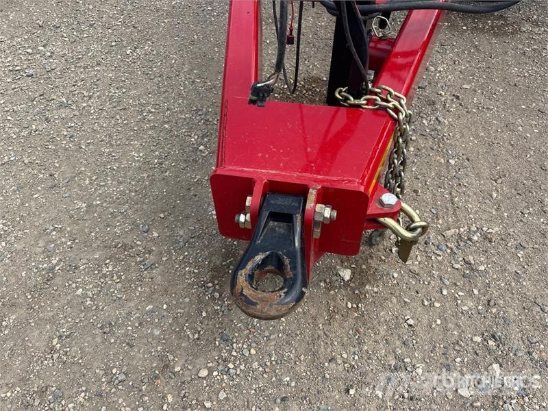 Elmers LC4250 4500 gal Tow-Behind Tracked Fertilizer Cart معدات فرد المواد المعدنية