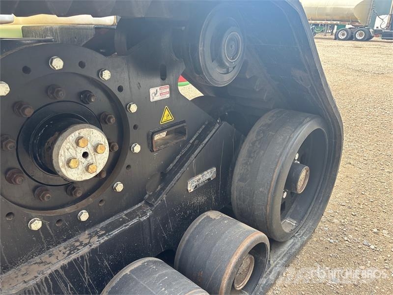 Elmers LC4250 4500 gal Tow-Behind Tracked Fertilizer Cart معدات فرد المواد المعدنية
