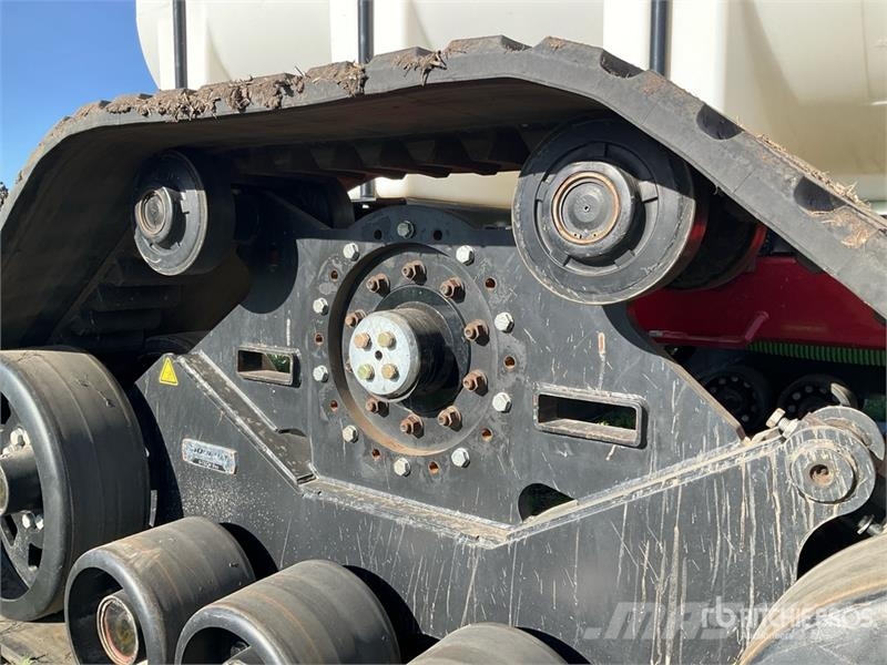 Elmers LC4250 4500 gal Tow-Behind Tracked Fertilizer Cart معدات فرد المواد المعدنية